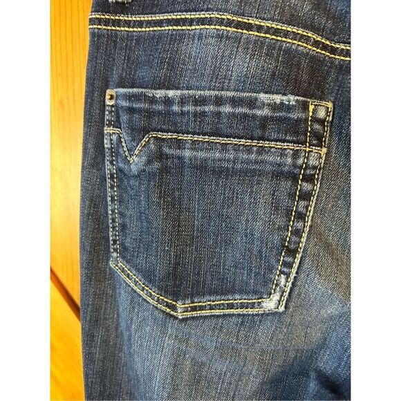 Cambio Peaches Easy Kick Stretch Jeans Size 8 Distressed (8696) - Picture 10 of 11